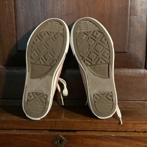 Pink Converse All-Stars girls’ size 2 - Picture 4 of 5
